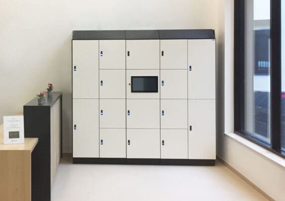 Zdjęcie galeria smart lockers3